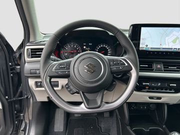 Fotografie des Suzuki Swift 1.2 Dualjet Hybrid Comfort+ Navi PDC
