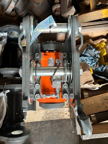 Inne Kinshofer Schwenkmotor RA4.5-180  TC4.5-180