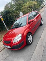 Kia Rio 1,6 - Kia Rio in Mainz