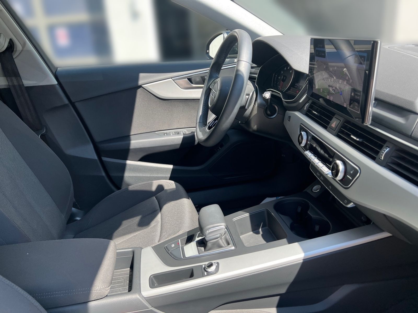 Audi A4 - Bild 15