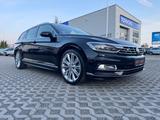 Volkswagen Passat Variant,R-Line,Highline,VDC,LED,RCam,Navi - Volkswagen Passat: Kombi, Automatik