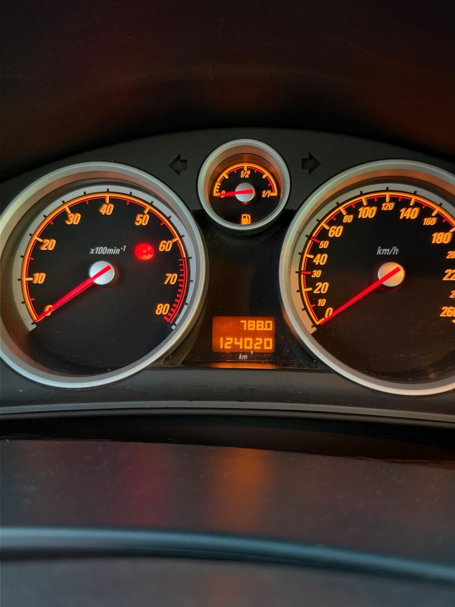 Opel Astra 2005 — photo 9