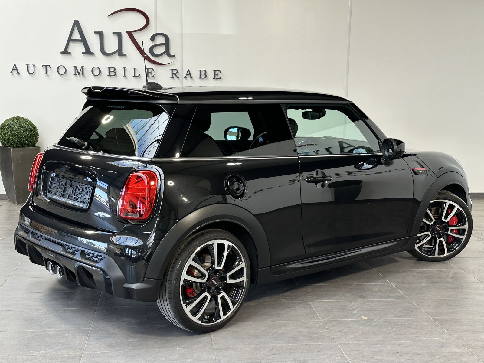 Fahrzeugabbildung MINI John Cooper Works NAV+LED+KAMERA+DIGDISPLAY+ACC