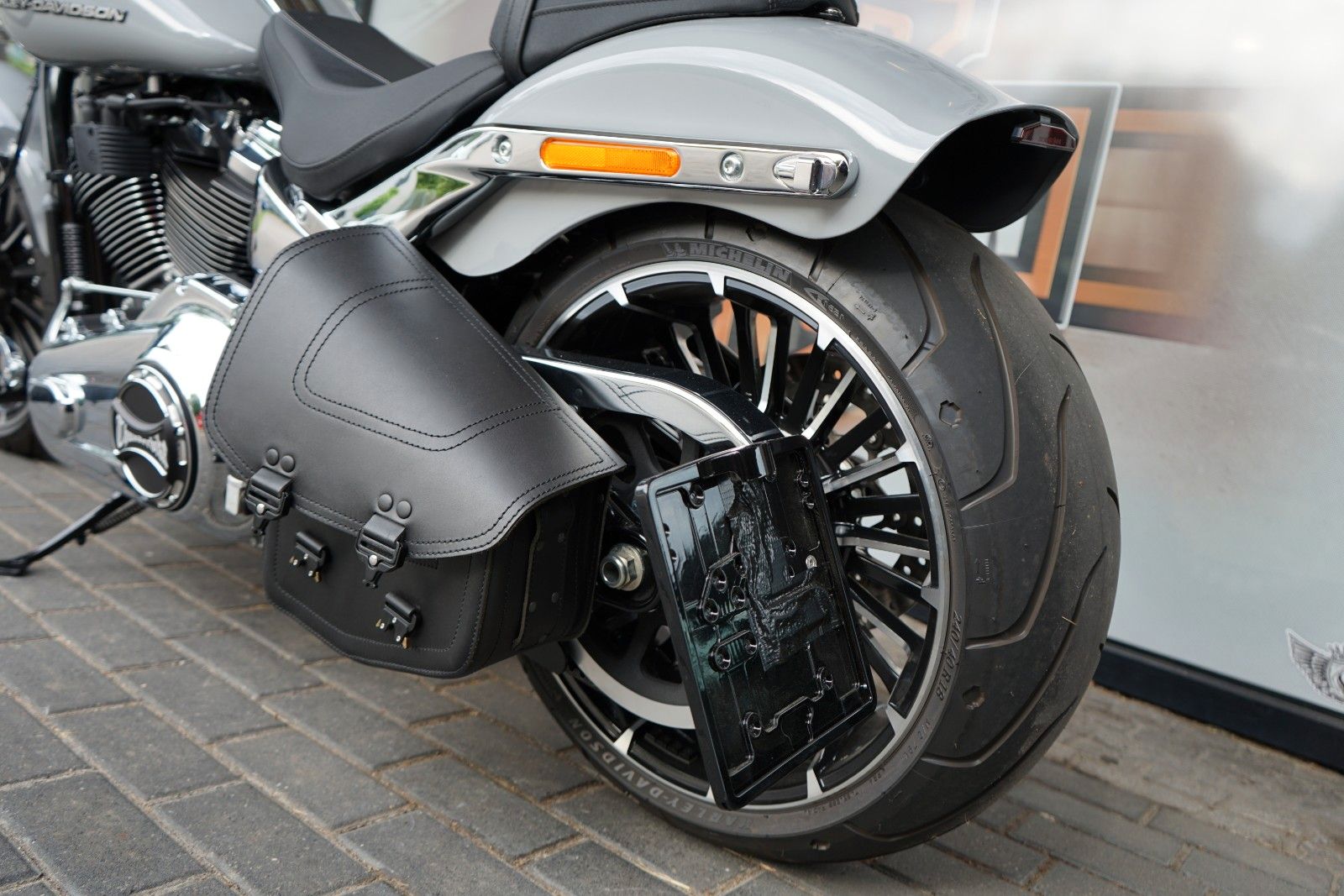 Fahrzeugabbildung Harley-Davidson Breakout 117 MY25 - FXBR - Thunderbike - Jekill