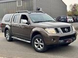 Nissan Navara Pickup Double Cab PLATINUM EVO 4X4 LB - Nissan Navara aus 2015