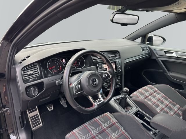 Golf VII 2.0 GTI BI-XENON+NAVI+KLIMA+AHK+GRA+SHZ