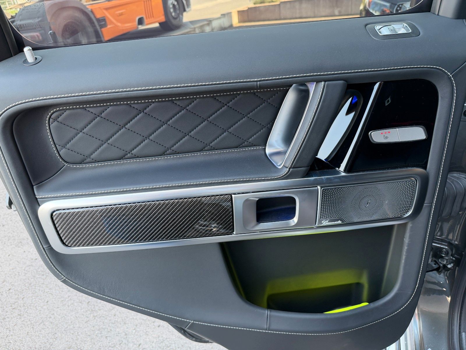 Fahrzeugabbildung Mercedes-Benz G 63 AMG Manufaktur+Drivers+TV+StdH+BURM3D+VOLL