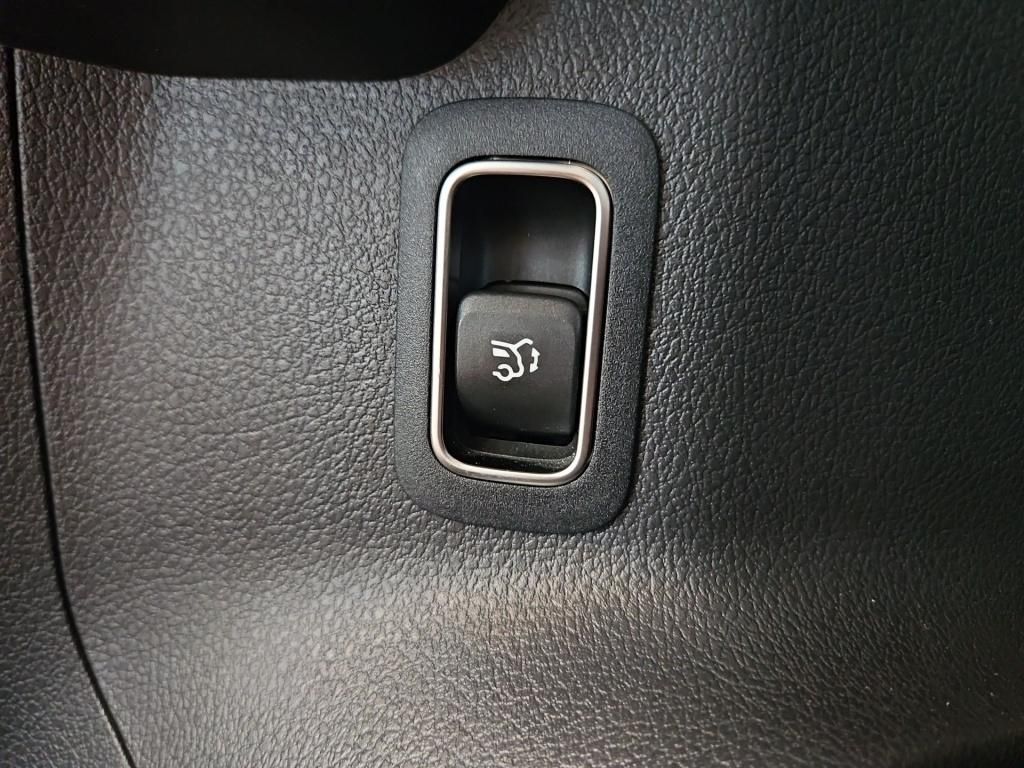 Fahrzeugabbildung Mercedes-Benz EQA 250 AMG DAB Totwinkel Spur LED Kamera
