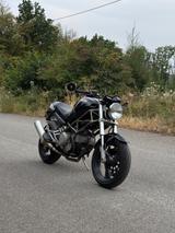 Ducati Monster - DUCATI 2000 MONSTER