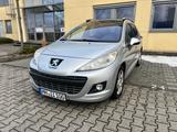 Peugeot 207 SW Premium 120 VTi Premium - Peugeot 207 aus 2011: SW