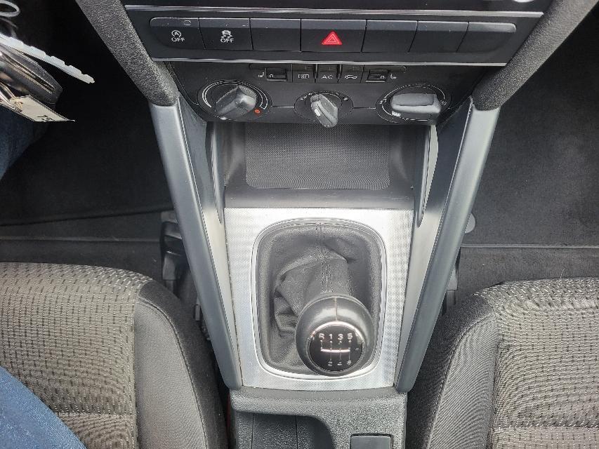 Audi A3 2012 — photo 21