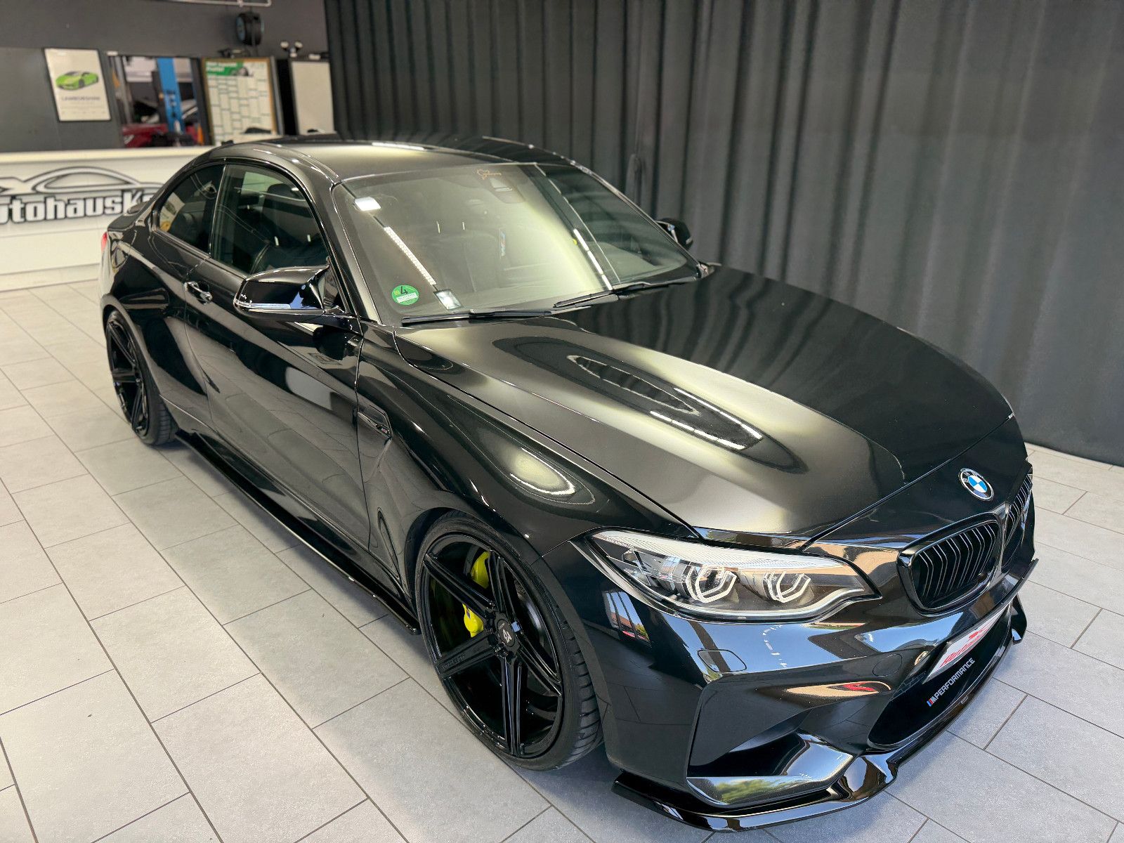 Fahrzeugabbildung BMW M2 Coupe |HJS|H/K|M-PERFORMANCE|H&R