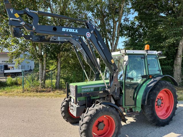 Fendt 260 S mit Stoll Frontlader Neu