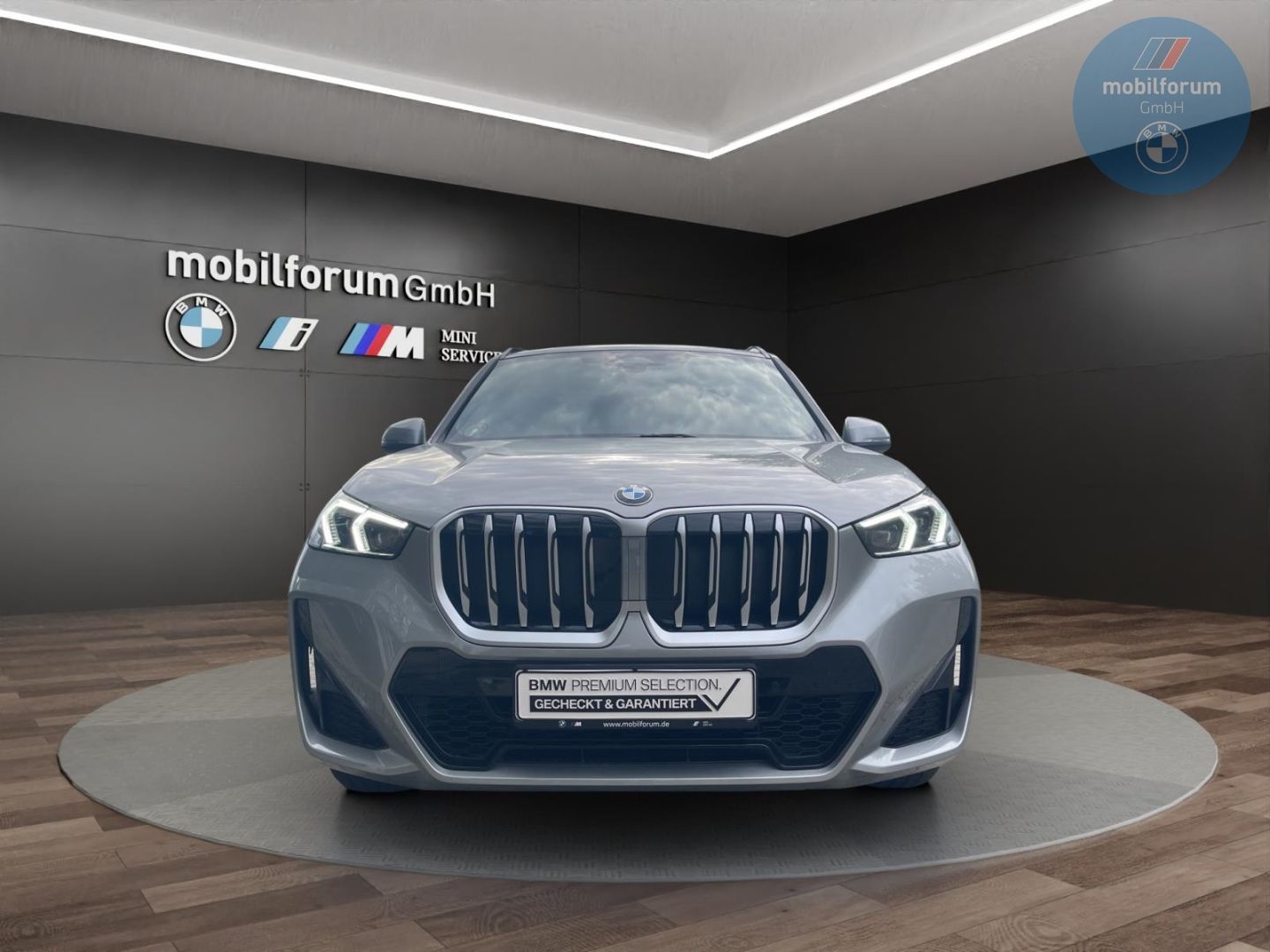 BMW X1 sDrive18i M-SportAHK Panorama Rückfahrkam foto 12