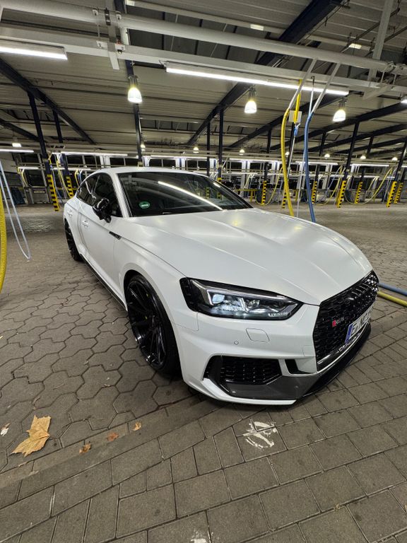 Image of Audi RS5