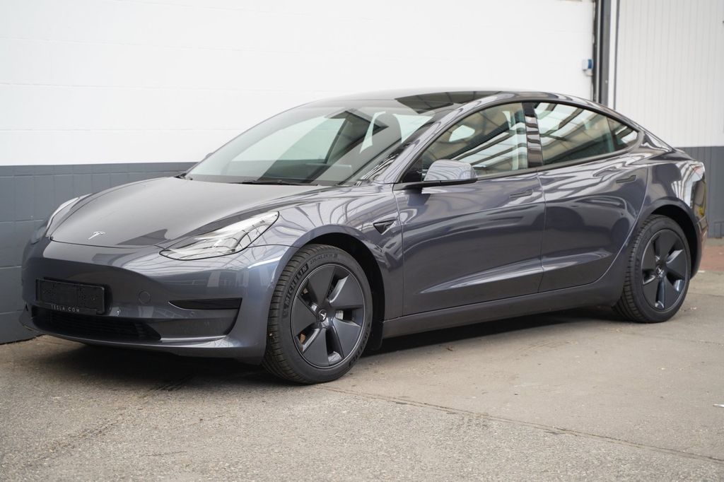 Image of Tesla Model 3