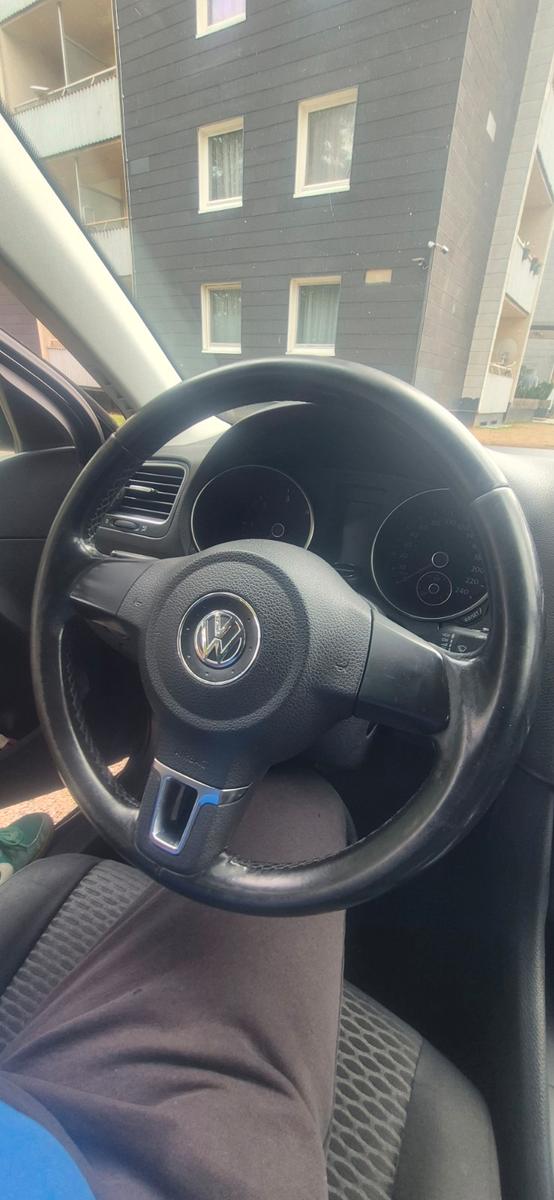 Volkswagen Golf 2010 — photo 6