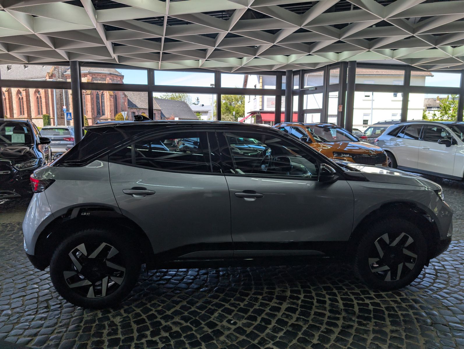 Fahrzeugabbildung Opel Mokka GS BLACK INTEL LUX TECH KAM SHZ BHL VIRT