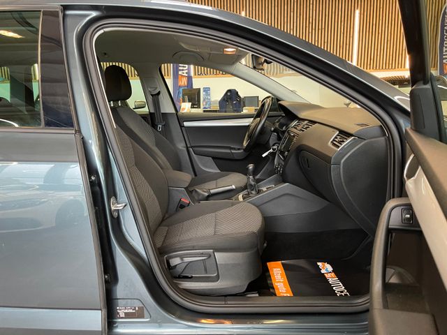 Skoda Octavia 1.4 TSI Green tec Combi *Ambition*Navi*