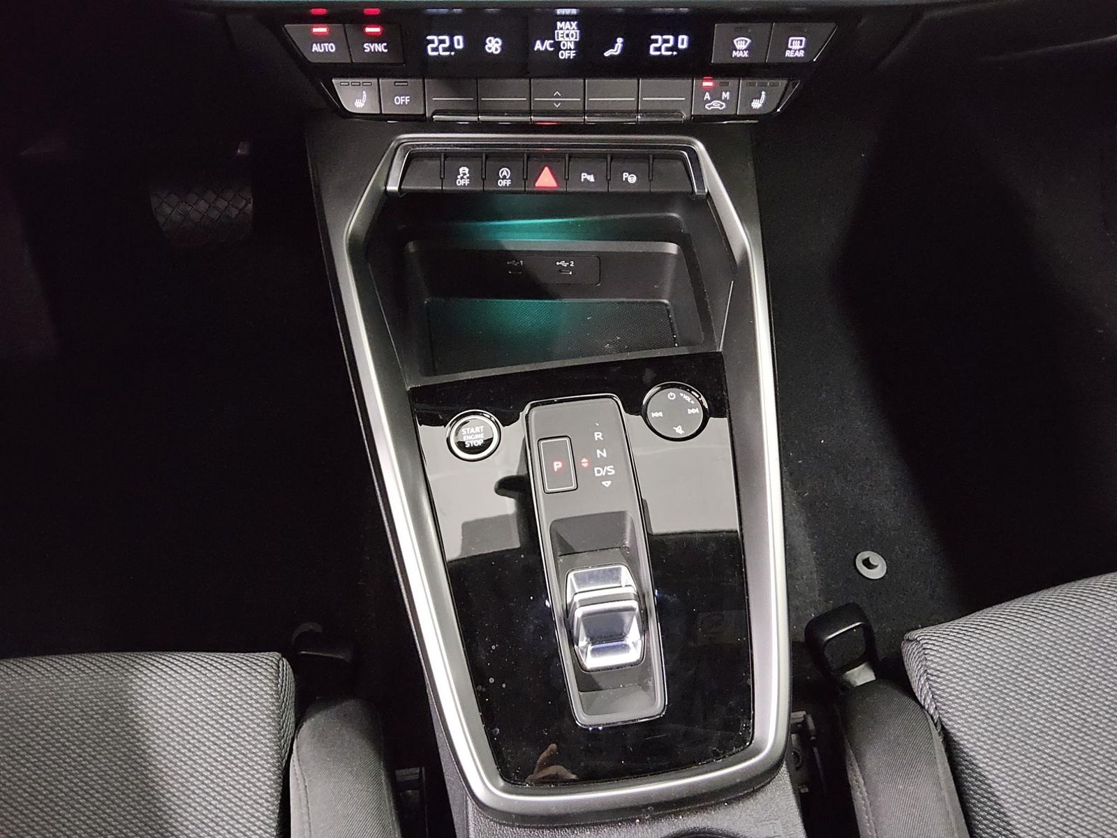 Audi A3 Sportback 35 TDI S-Line Navi LED vc ACC PDC foto 6
