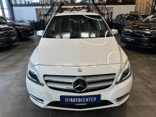Mercedes-Benz B 180 *KLIMA*SZHZ*LEDER*NAV*PDC*SPUR*TOTWINKEL
