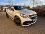 Mercedes-Benz GLE 63S COUPE DEUTSCH SCHECKHEFT MERCEDES - silberne Mercedes-Benz GLE 63 AMG