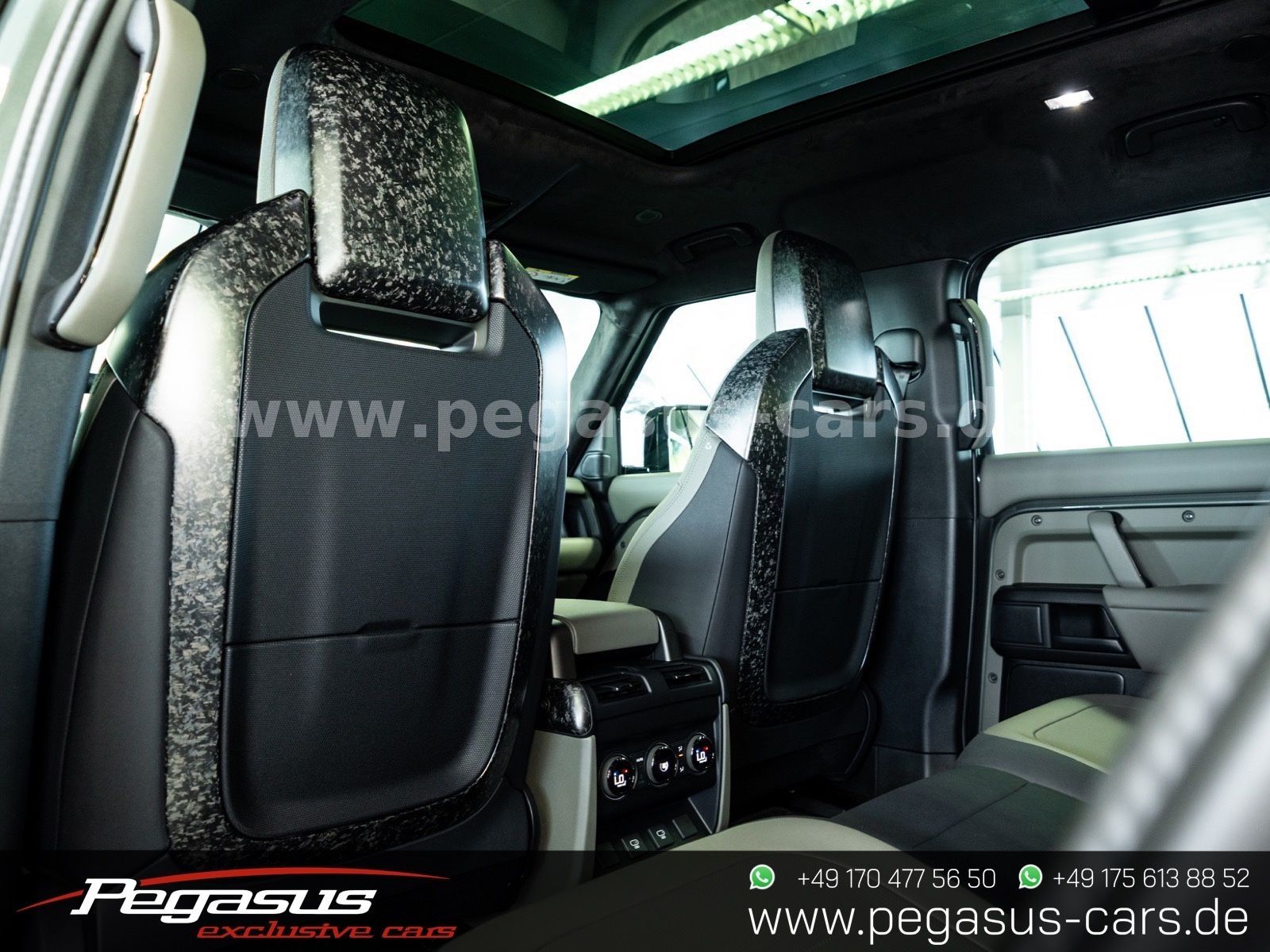 LAND ROVER Defender - 34