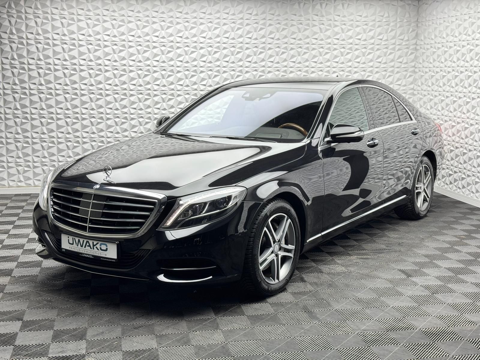 Fahrzeugabbildung Mercedes-Benz S 350d AIRMATIC/DISTRO/BURMESTER/KEYL/SOFTC/360°