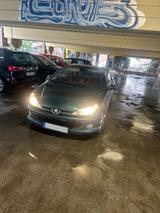 Peugeot 206 Cabrio  zuverlässig, frischer... - Peugeot 206 in Bremen