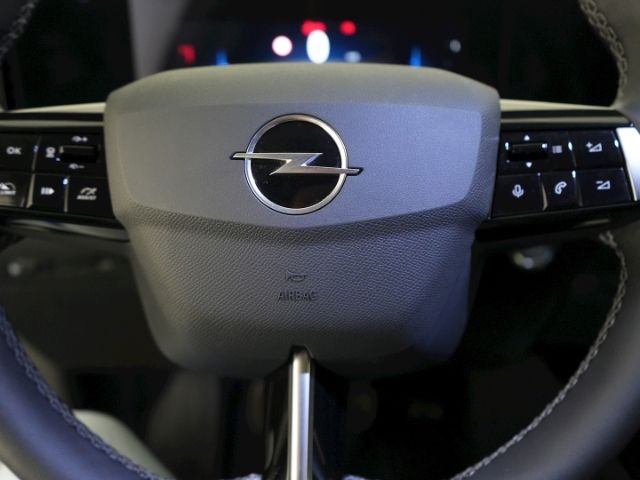 Astra L ST ELEGANCE CDTI AT+AHK+NAVI+LED+RÜCKFAH