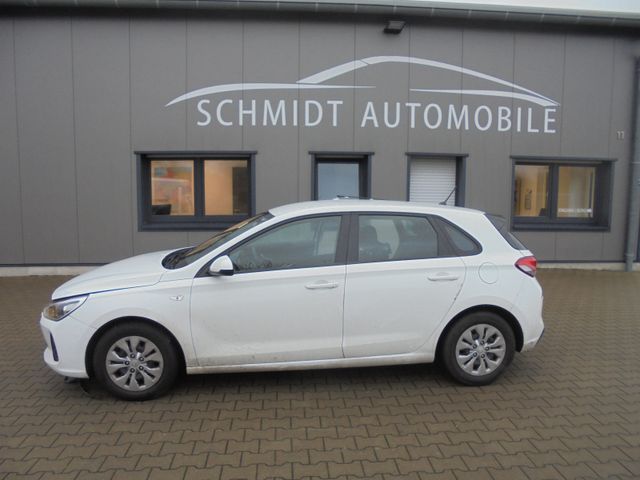 Hyundai i30 Pure, Klima