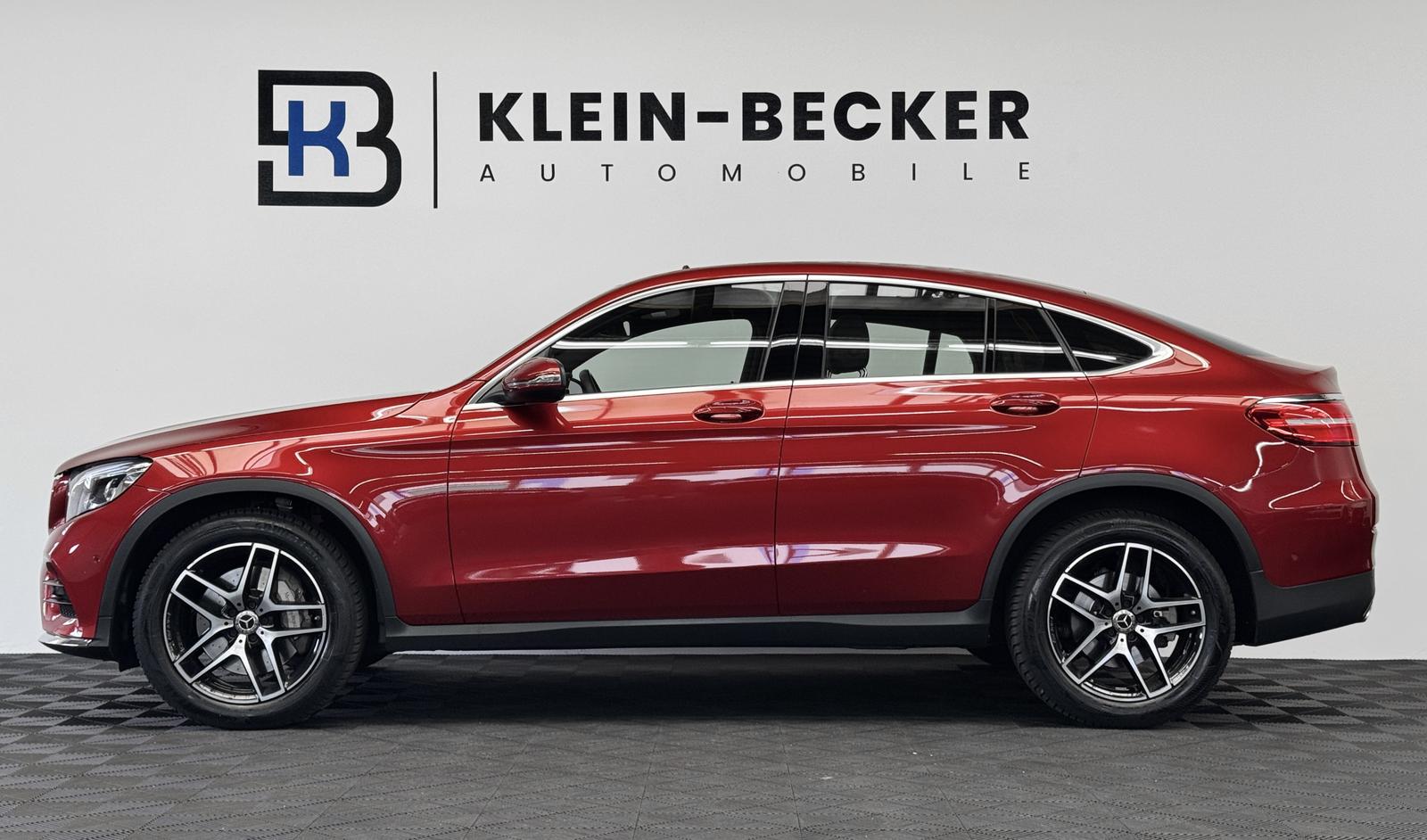 Mercedes-Benz GLC 300 Coupe 4Matic AMG *S-Dach*Distronic+*Kam*