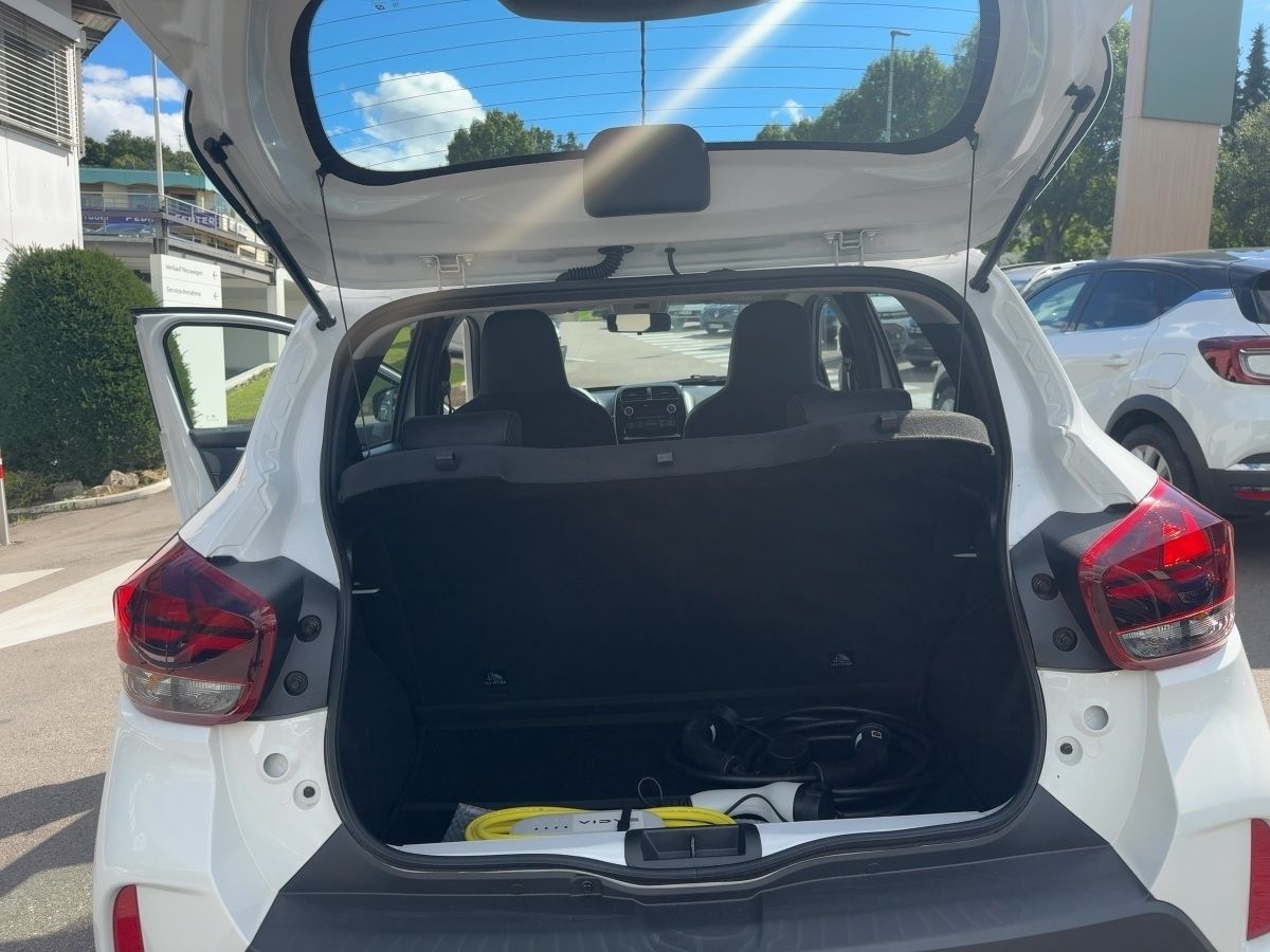Fahrzeugabbildung Dacia Spring Essential 45 Klima Bluetooth