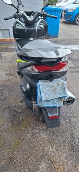 Kawasaki J125 - KAWASAKI J 125