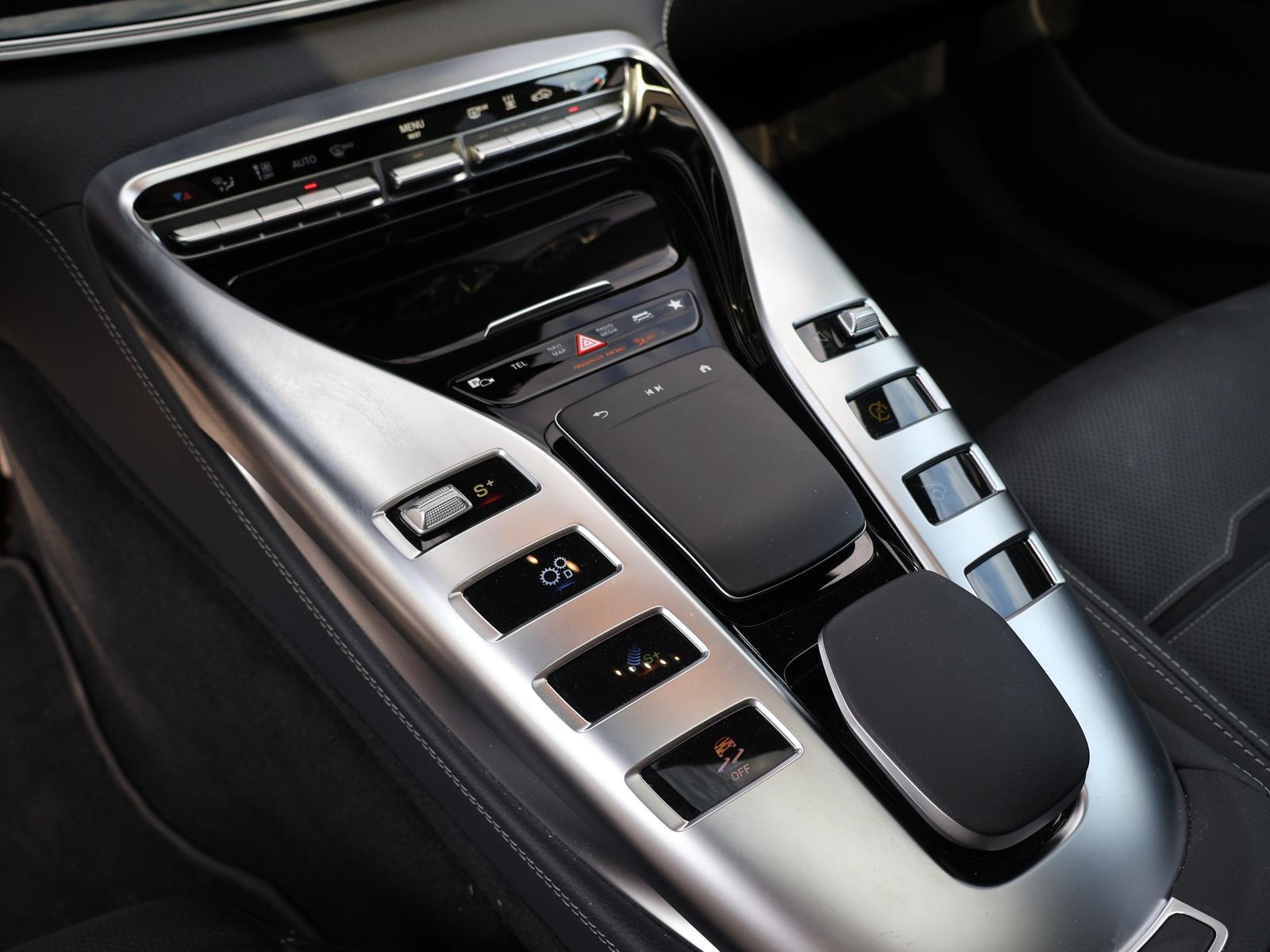 Mercedes-Benz AMG GT 53 4M+ KeyGo-SoftClose-Navi-AHK-Burmester