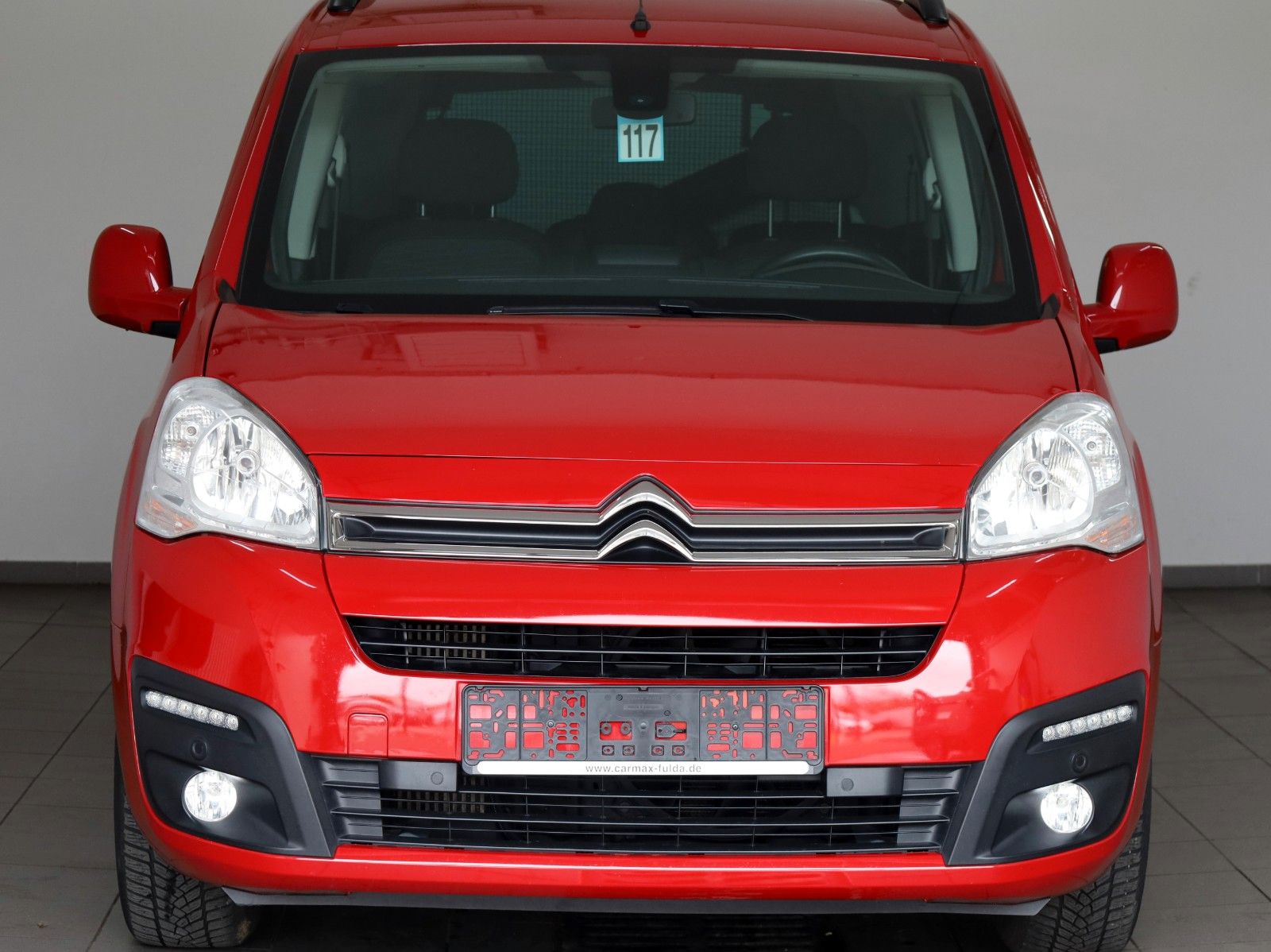 Fahrzeugabbildung Citroën Berlingo Kombi Shine SH,PDC,AppleCarPlay,SR+WR