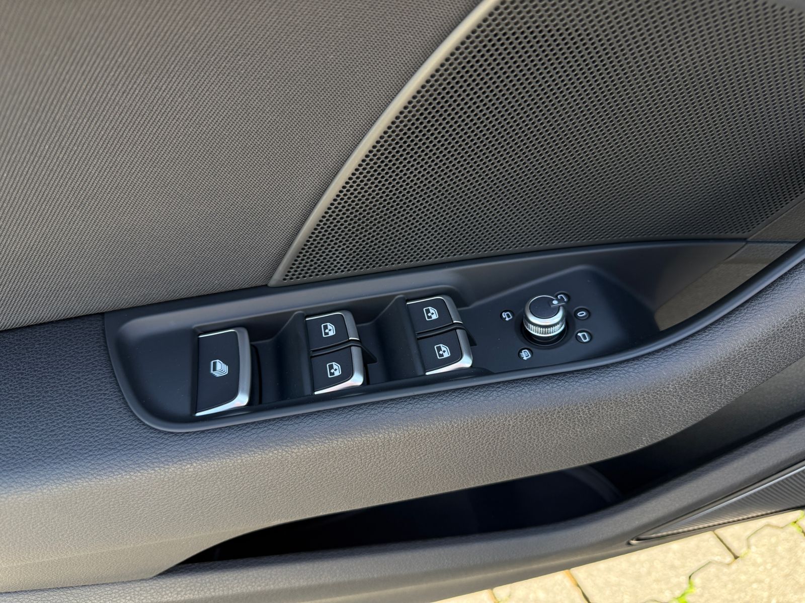 Fahrzeugabbildung Audi A3 Cabriolet 35 TFSI S line B&O ACC LED