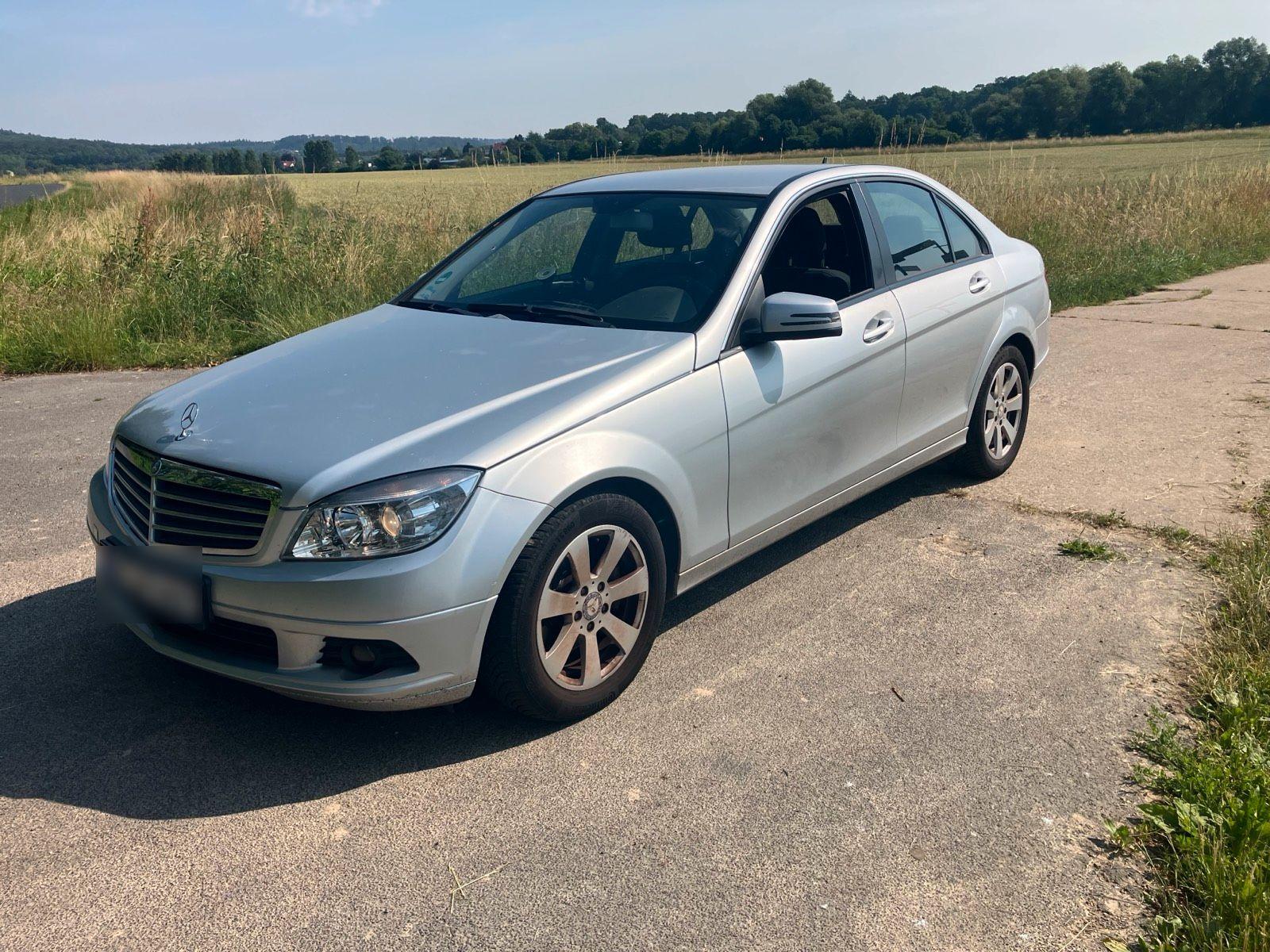 Mercedes-Benz C 200