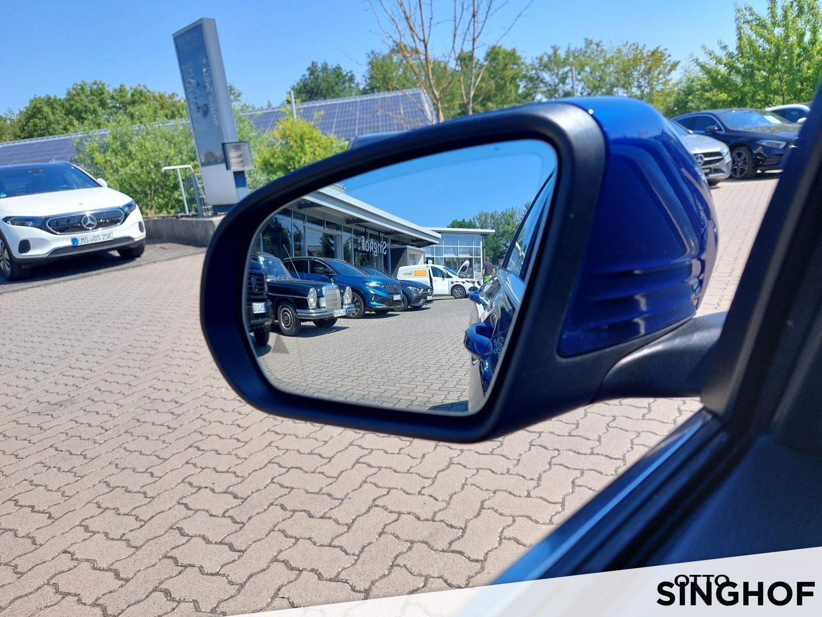 Fahrzeugabbildung Mercedes-Benz C 200 Avantgarde +RÜ Kam+LED+TOTW+Navi+Sitzhg+