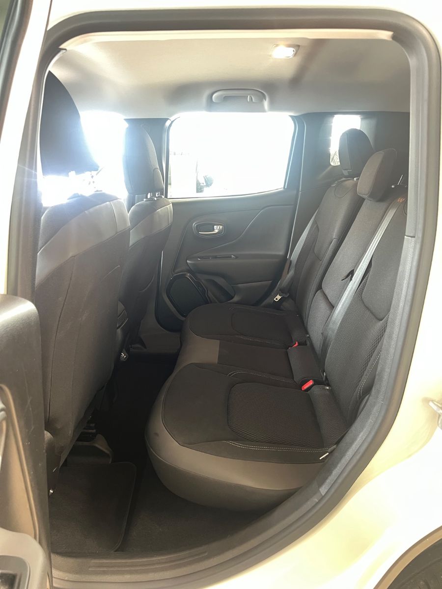 Fahrzeugabbildung Jeep Renegade Limited 4WD * AUTOMATIK *KAMERA*