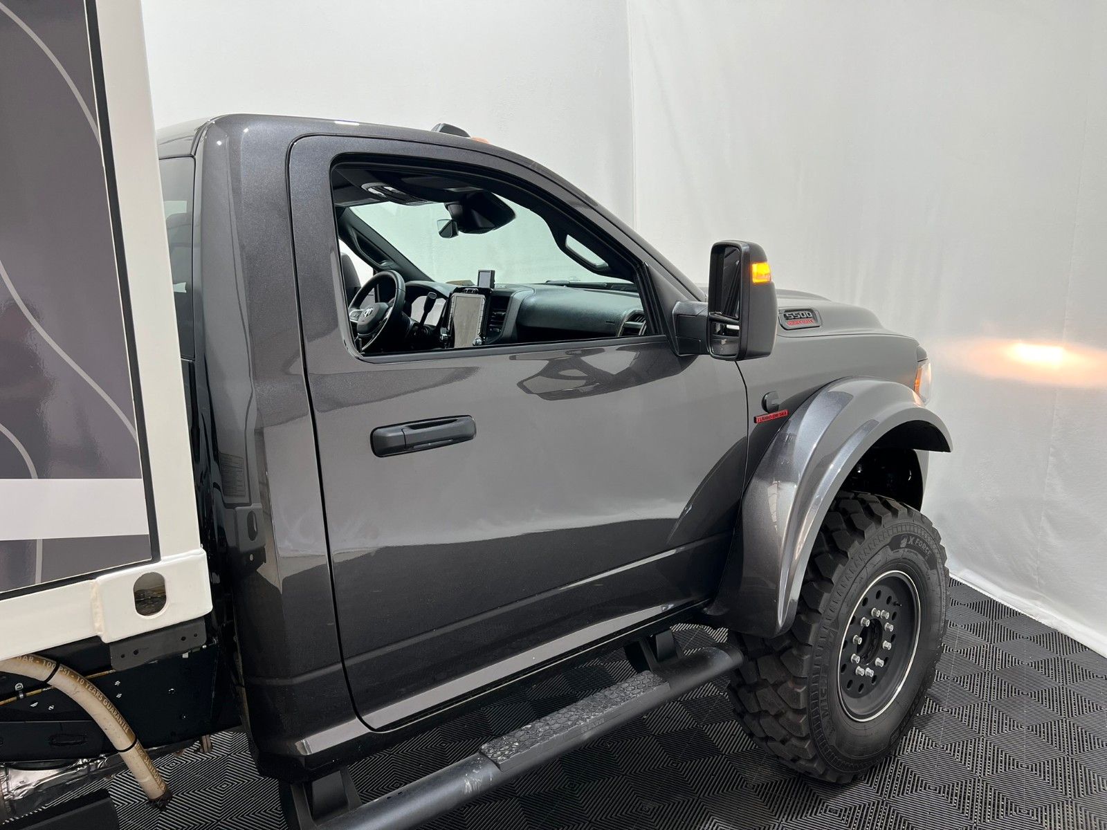 Fahrzeugabbildung Dodge RAM 5500 REG CAB Tradesman CHASSIS 2024