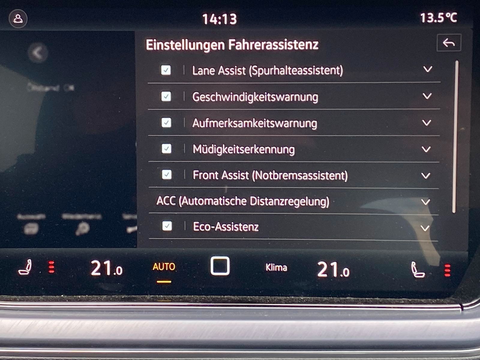 Volkswagen Touareg - Bild 13
