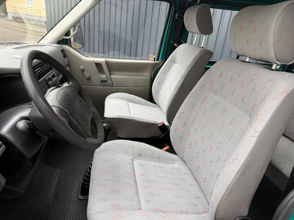 Volkswagen T4 Kombi