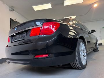 BMW 730 - 6