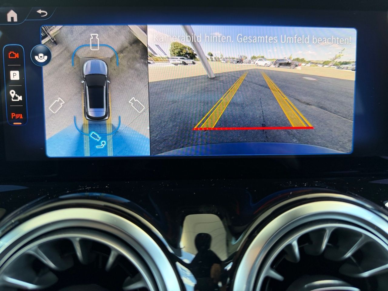 Fahrzeugabbildung Mercedes-Benz EQA 300 4M BONUS+AMG+AHK+MEMORY+360+DISTR+2Z-KLI