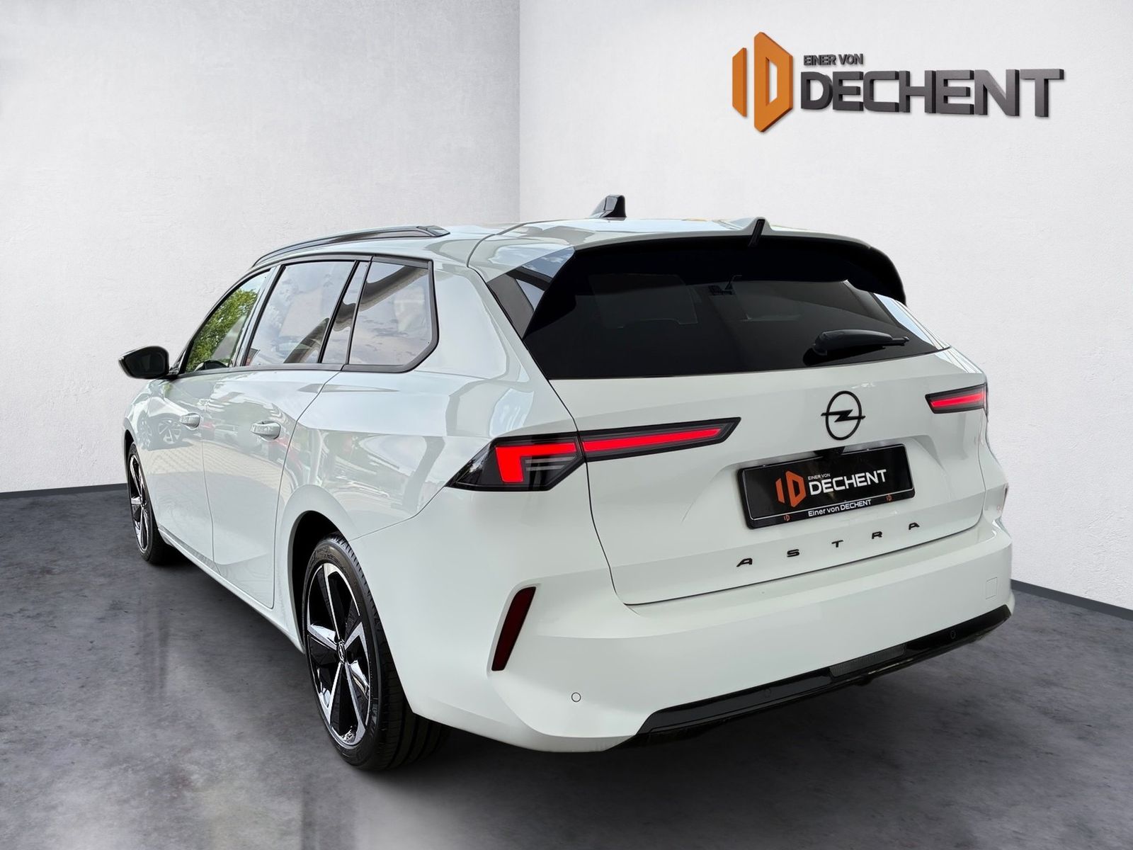 Fahrzeugabbildung Opel Astra L Sports Tourer 1.2 Turbo GS 360,HUD,LED