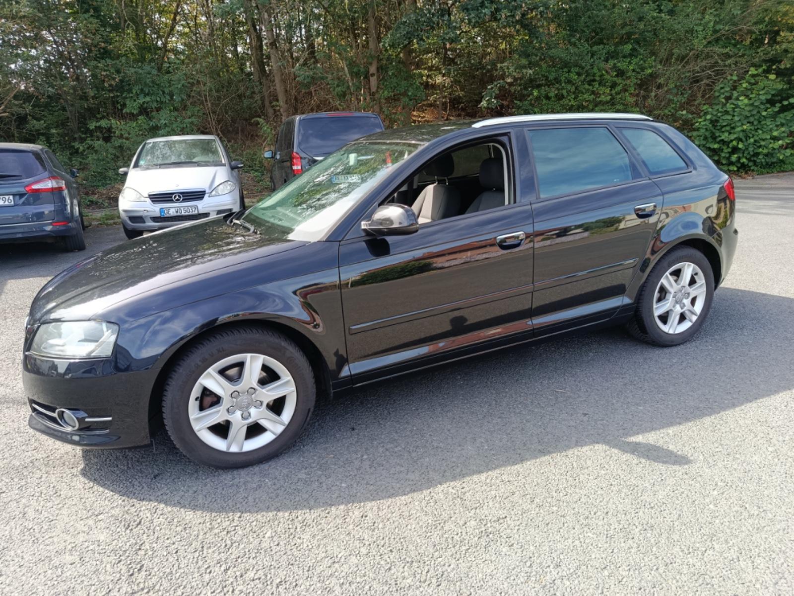 Audi A3 Sportback 1.2 TFSI Attraction*KLIMAAUTOMATIK*