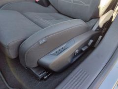 Fahrzeugabbildung Opel Astra L ST GS Hybrid
