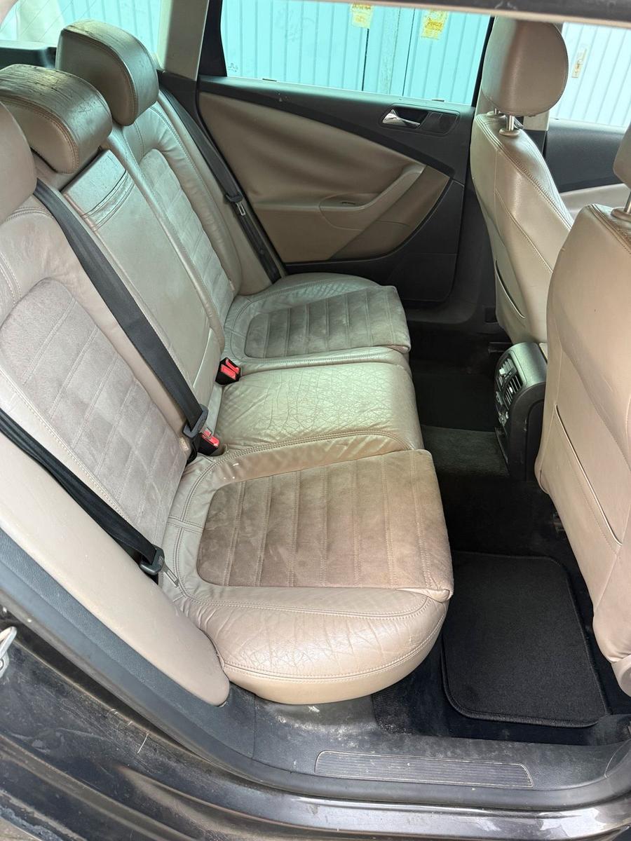 Volkswagen Passat 2006 — photo 14