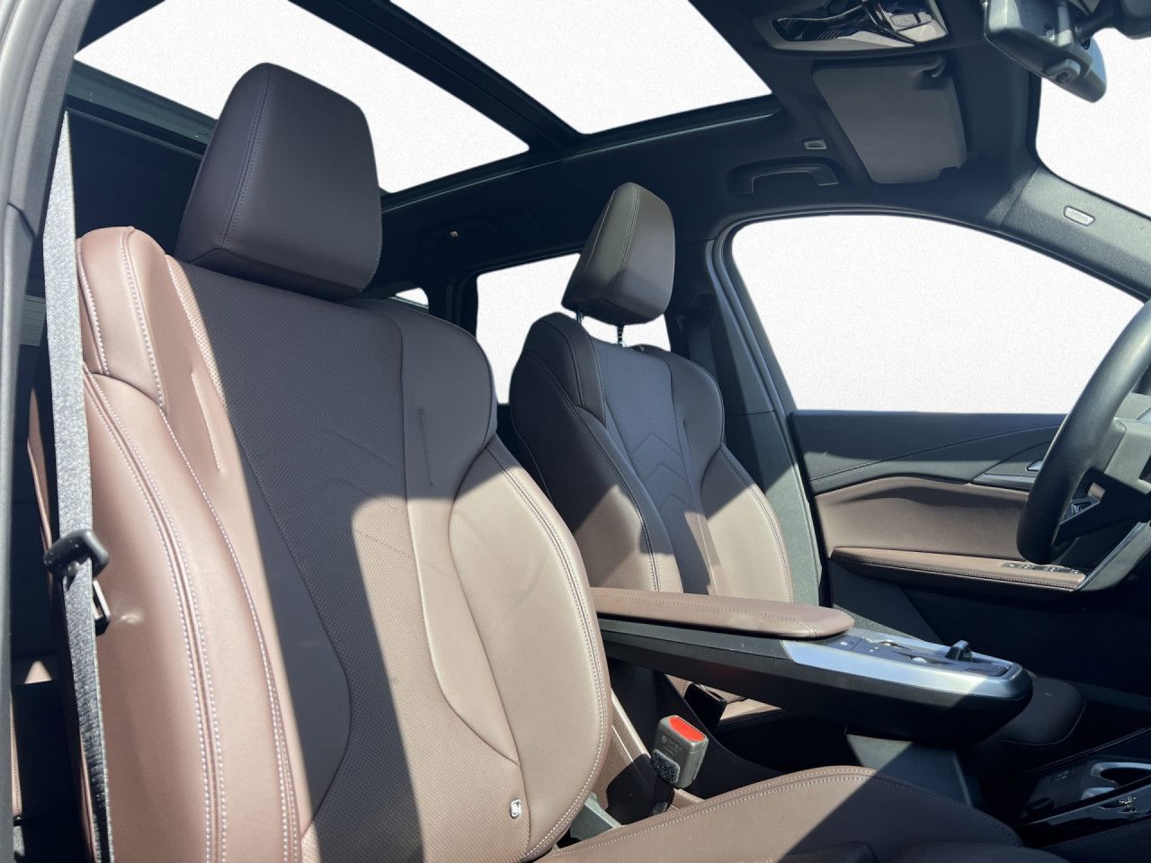 BMW iX1 - Bild 14